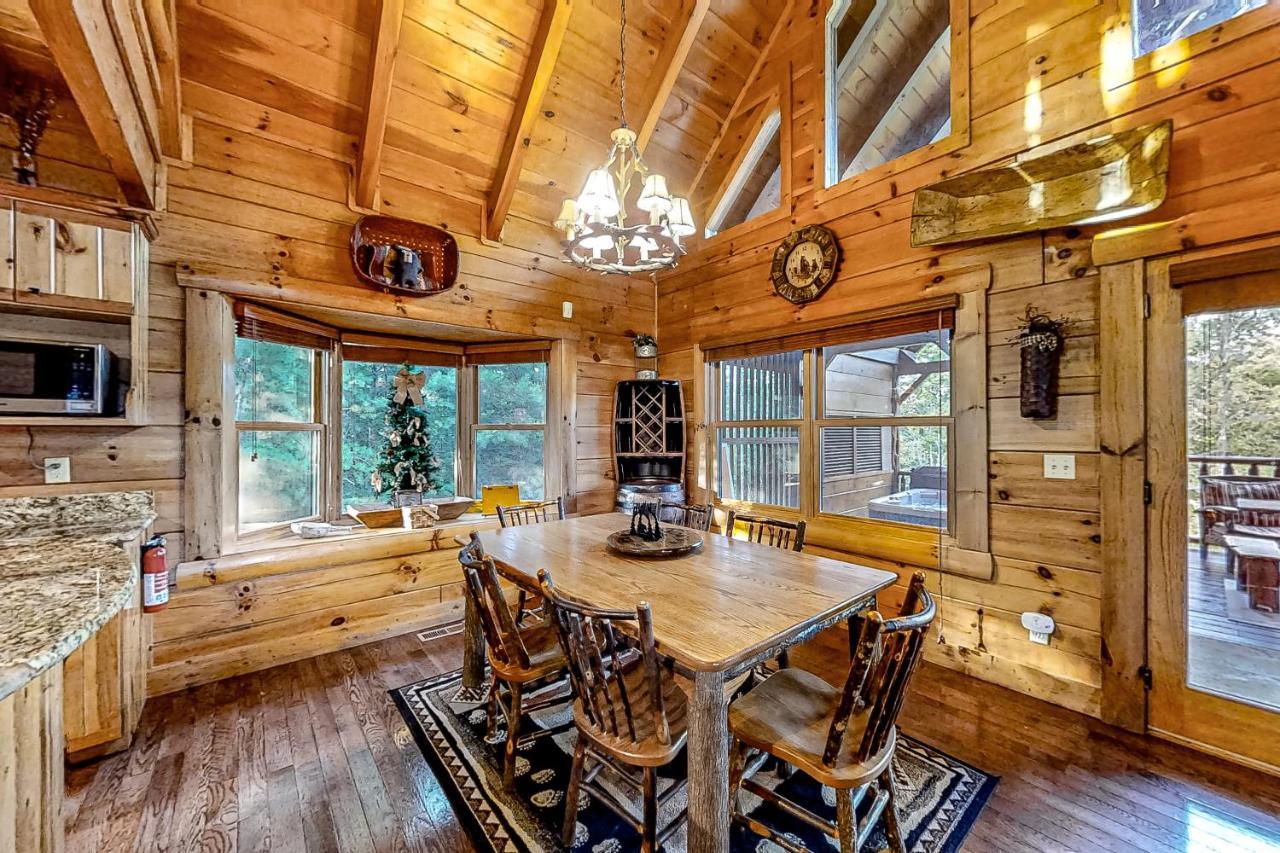 Bear Tracks Villa Pigeon Forge Exterior foto